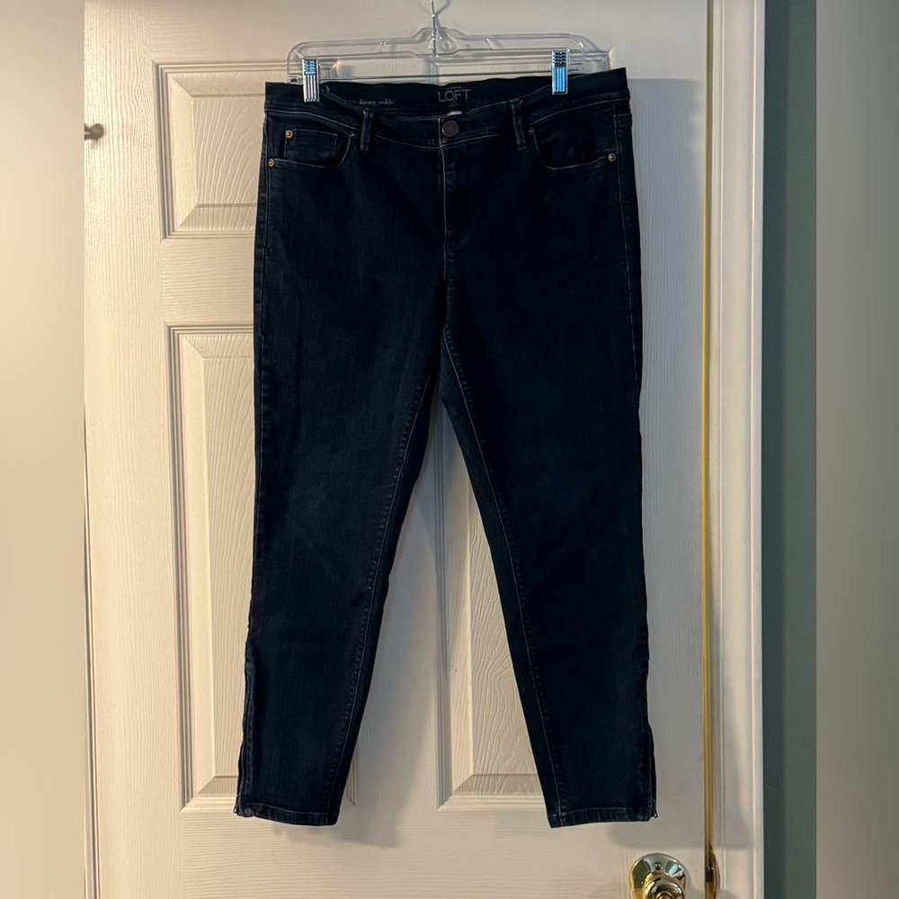 Loft, Size 12, denim capri pants
